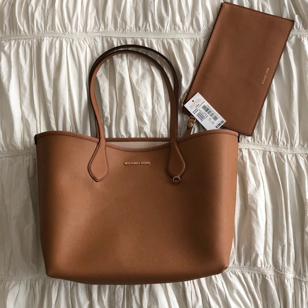 SALE: NWT Saige Michael Kors Bag and Wallet